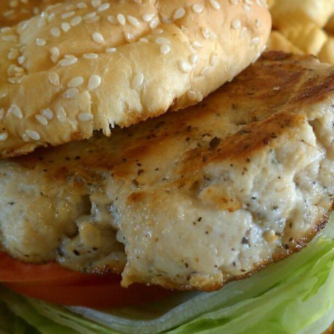 Healthy Fast Food Options - This grilled chicken sandwich is one of the best healthy fast food options available. photo by Dave_Murr on Flickr
