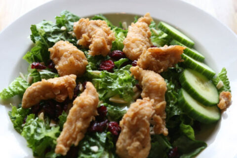 healthy salad fried chicken