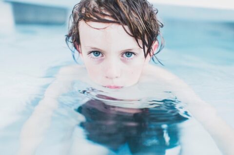 See how and why dry drowning occurs after swimming